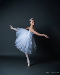 Hebe - The awakening of Flora PC - KSBphoto.com Dancer - Ryann Smith